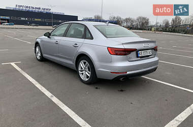 Седан Audi A4 2016 в Днепре