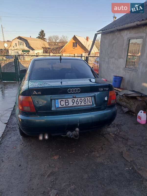 Седан Audi A4 1995 в Кропивницькому