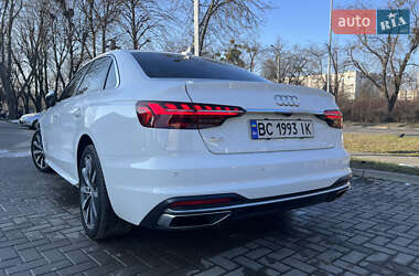 Седан Audi A4 2020 в 