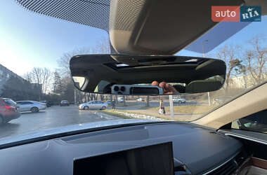 Седан Audi A4 2020 в 