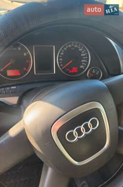 Седан Audi A4 2005 в 