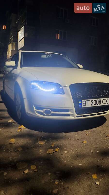 Седан Audi A4 2005 в Николаеве