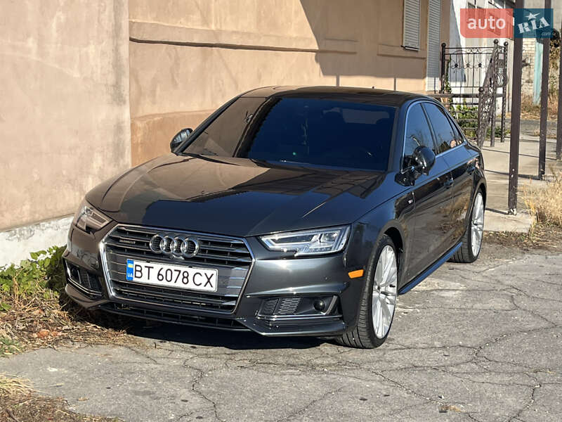 Седан Audi A4 2016 в Одесі