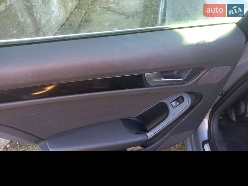 Седан Audi A4 2008 в Калуше