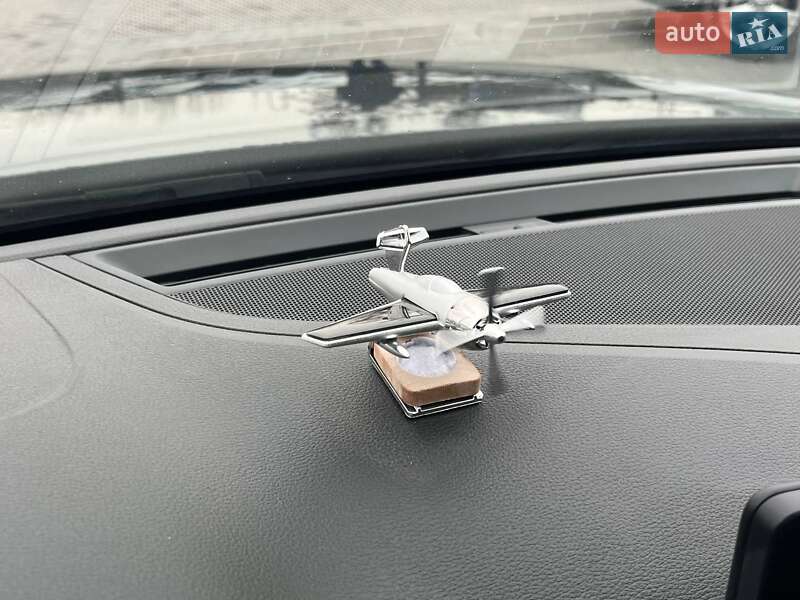 Универсал Audi A4 2016 в Николаеве