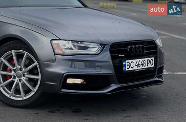 Седан Audi A4 2014 в Львові