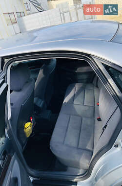 Седан Audi A4 1998 в 