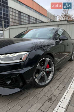 Седан Audi A4 2022 в Києві