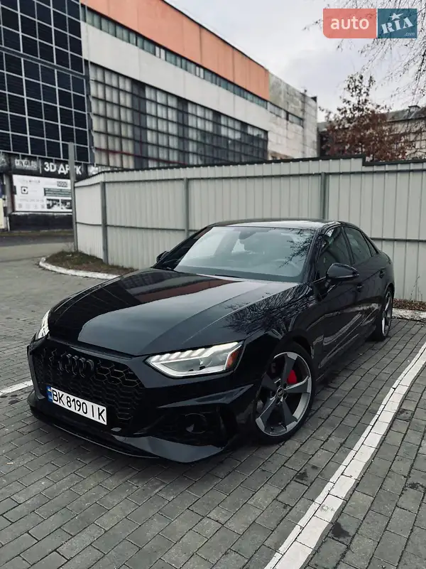 Audi A4 2022
