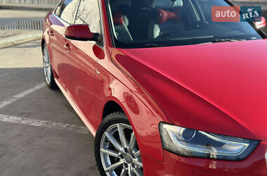 Седан Audi A4 2013 в 