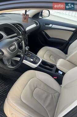 Седан Audi A4 2014 в 