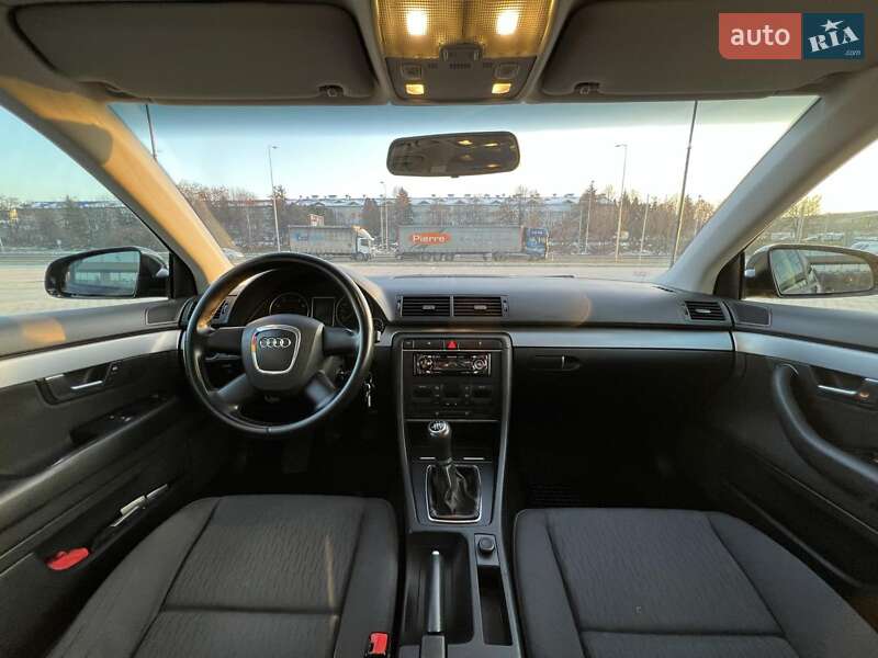 Универсал Audi A4 2005 в Львове