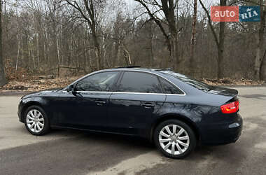 Седан Audi A4 2012 в Києві