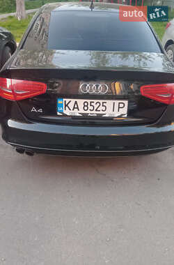 Седан Audi A4 2013 в Киеве