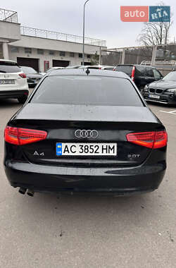 Седан Audi A4 2013 в 