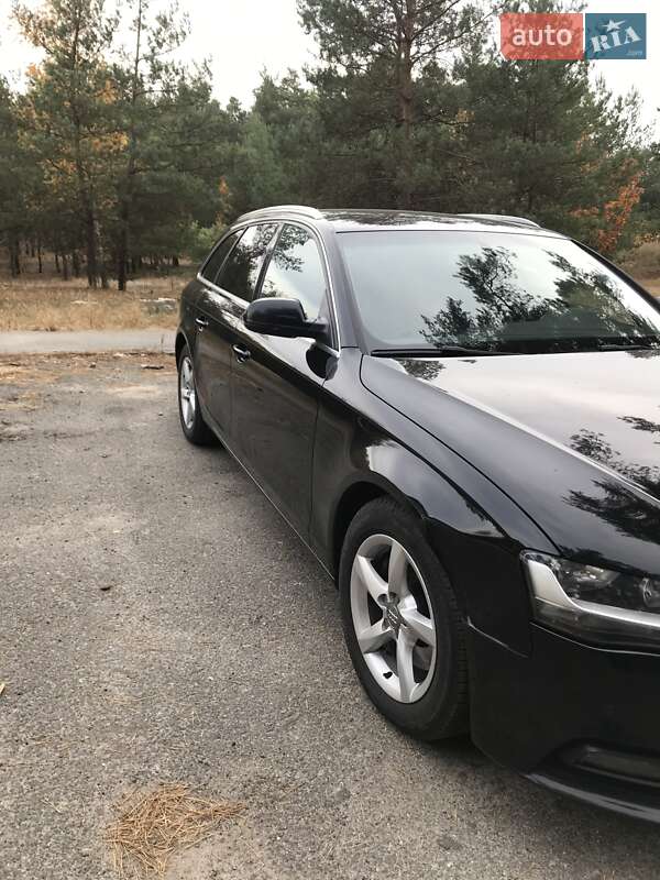 Audi A4 2014