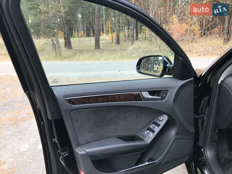 Универсал Audi A4 2014 в Киеве