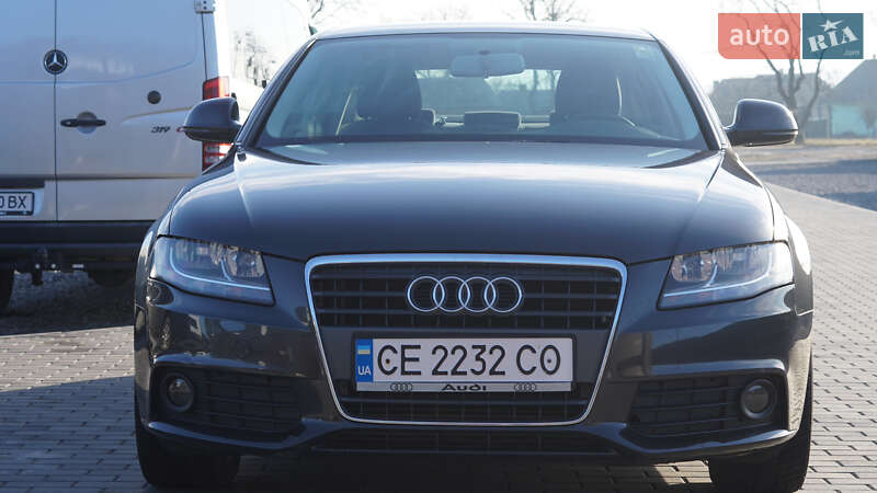 Седан Audi A4 2008 в Глыбокой