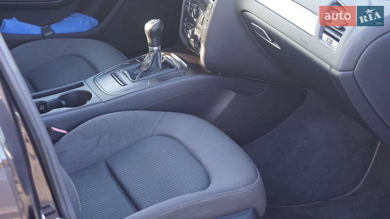 Седан Audi A4 2008 в Глыбокой