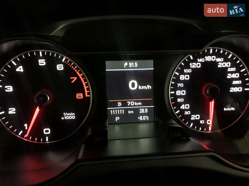 Седан Audi A4 2014 в Львове