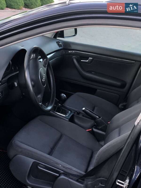 Универсал Audi A4 2001 в Владимирце