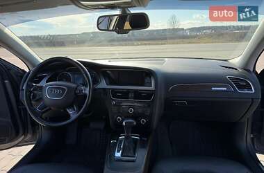 Седан Audi A4 2012 в Львові