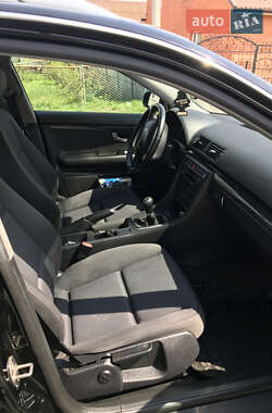 Универсал Audi A4 2002 в 