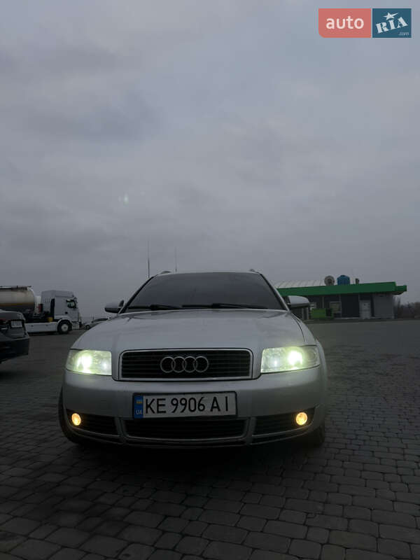 Универсал Audi A4 2004 в Киеве