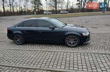 Седан Audi A4 2012 в 