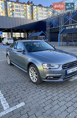 Седан Audi A4 2015 в 