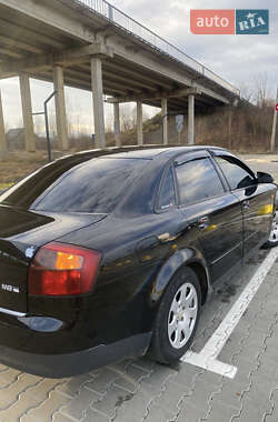 Седан Audi A4 2002 в 