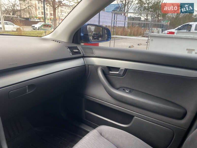 Універсал Audi A4 2005 в Рівному