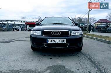 Седан Audi A4 2001 в Рівному