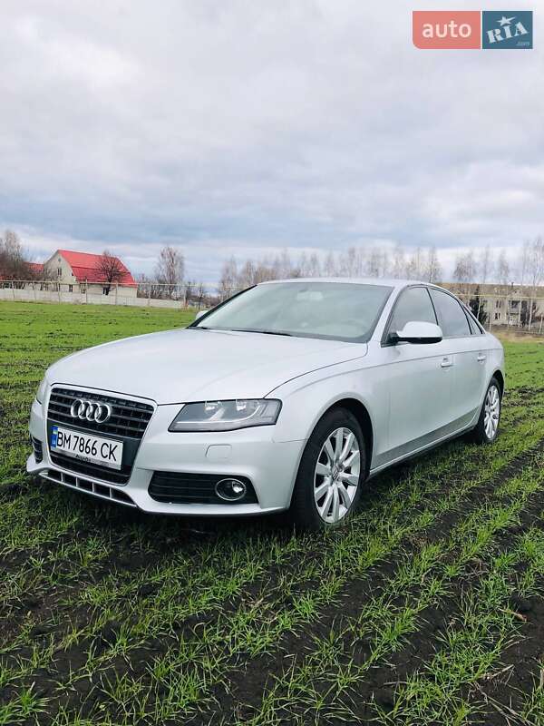 Седан Audi A4 2011 в Конотопе