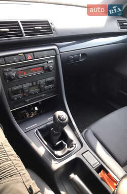 Универсал Audi A4 2002 в 