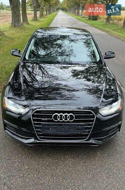 Седан Audi A4 2015 в 