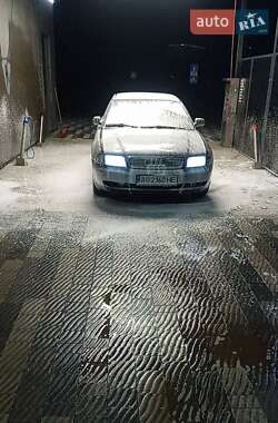 Седан Audi A4 1997 в 