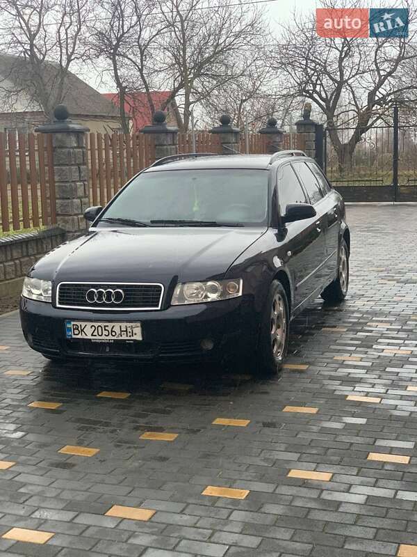 Универсал Audi A4 2002 в Луцке
