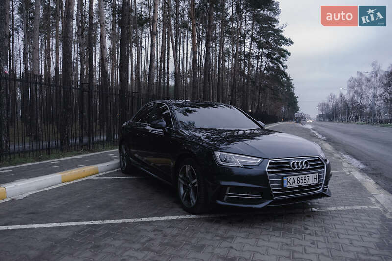 Седан Audi A4 2018 в Ірпені