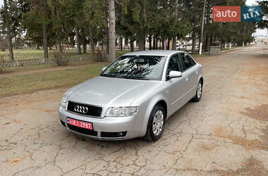 Седан Audi A4 2004 в Христиновке