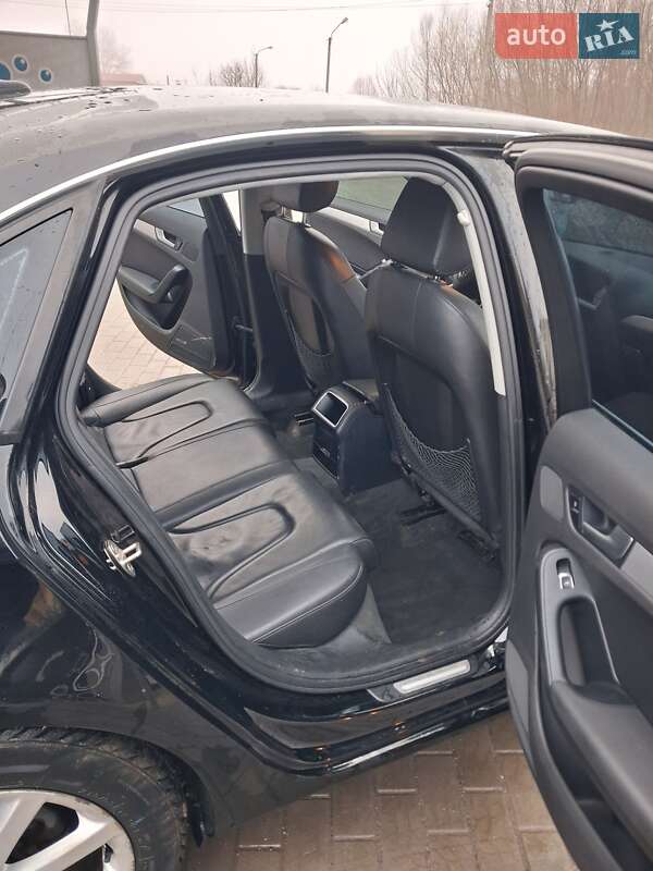 Седан Audi A4 2013 в Жмеринці