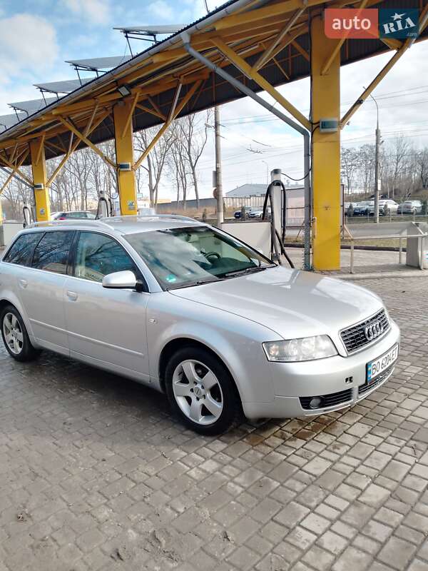 Универсал Audi A4 2004 в Борщеве