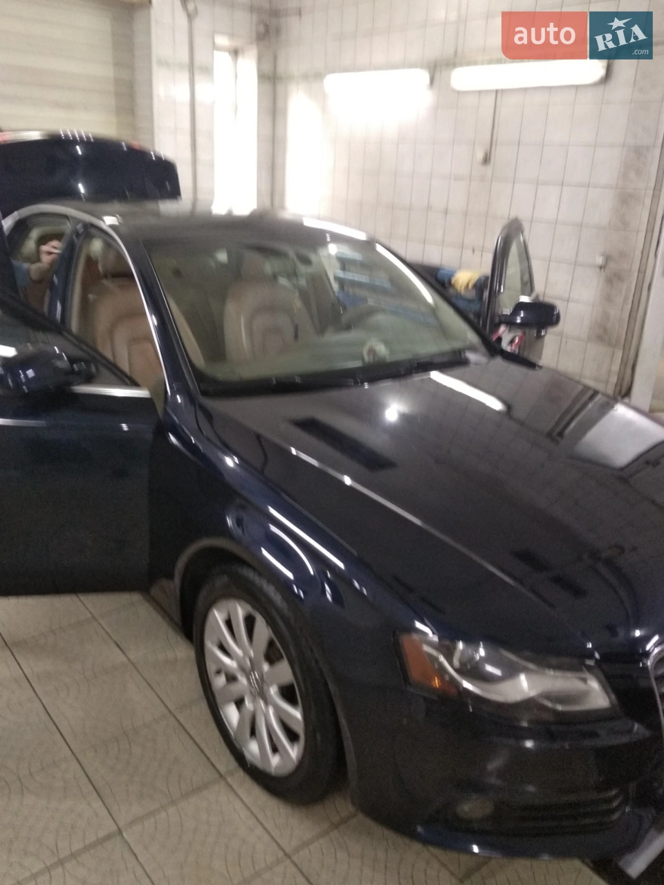 2010 Audi A4 - мініатюра 9