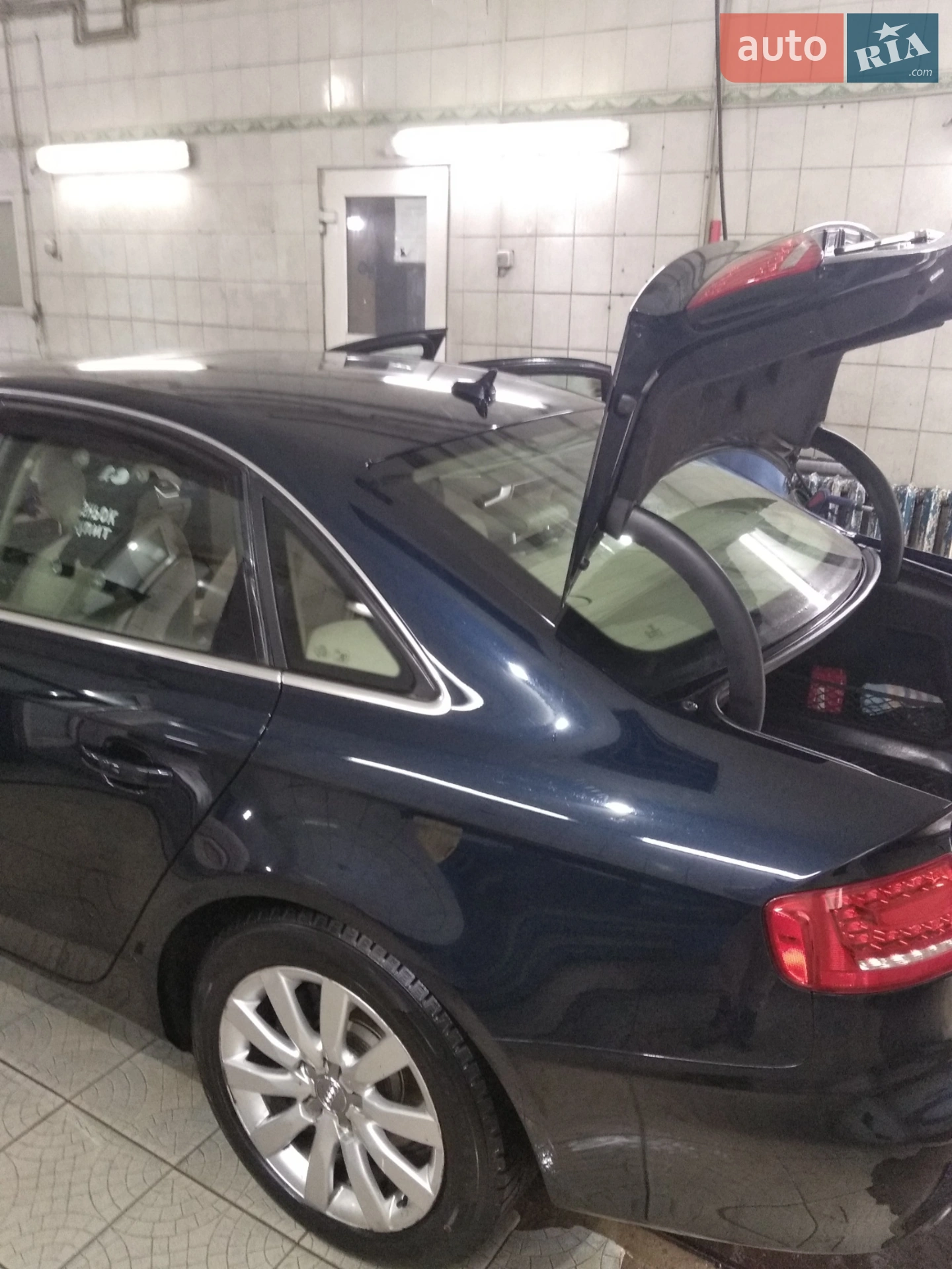 2011 Audi A4 - мініатюра 5