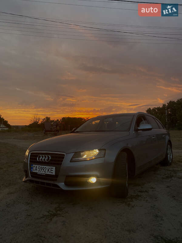 Универсал Audi A4 2009 в Киеве фото 17 Универсал Audi A4 2009 в Киеве