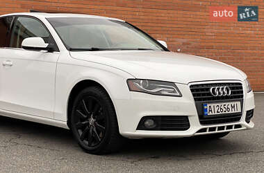 Седан Audi A4 2011 в Києві