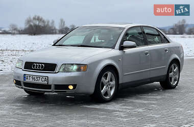 Седан Audi A4 2002 в Чернівцях