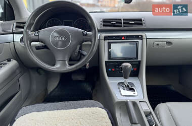 Седан Audi A4 2002 в Чернівцях