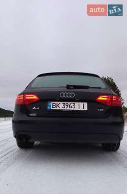 Універсал Audi A4 2011 в 