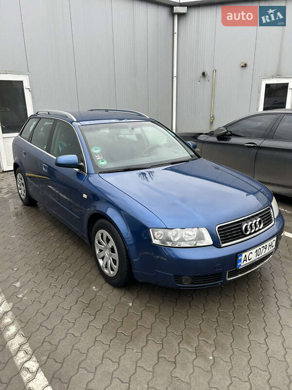 Універсал Audi A4 2004 в Луцьку